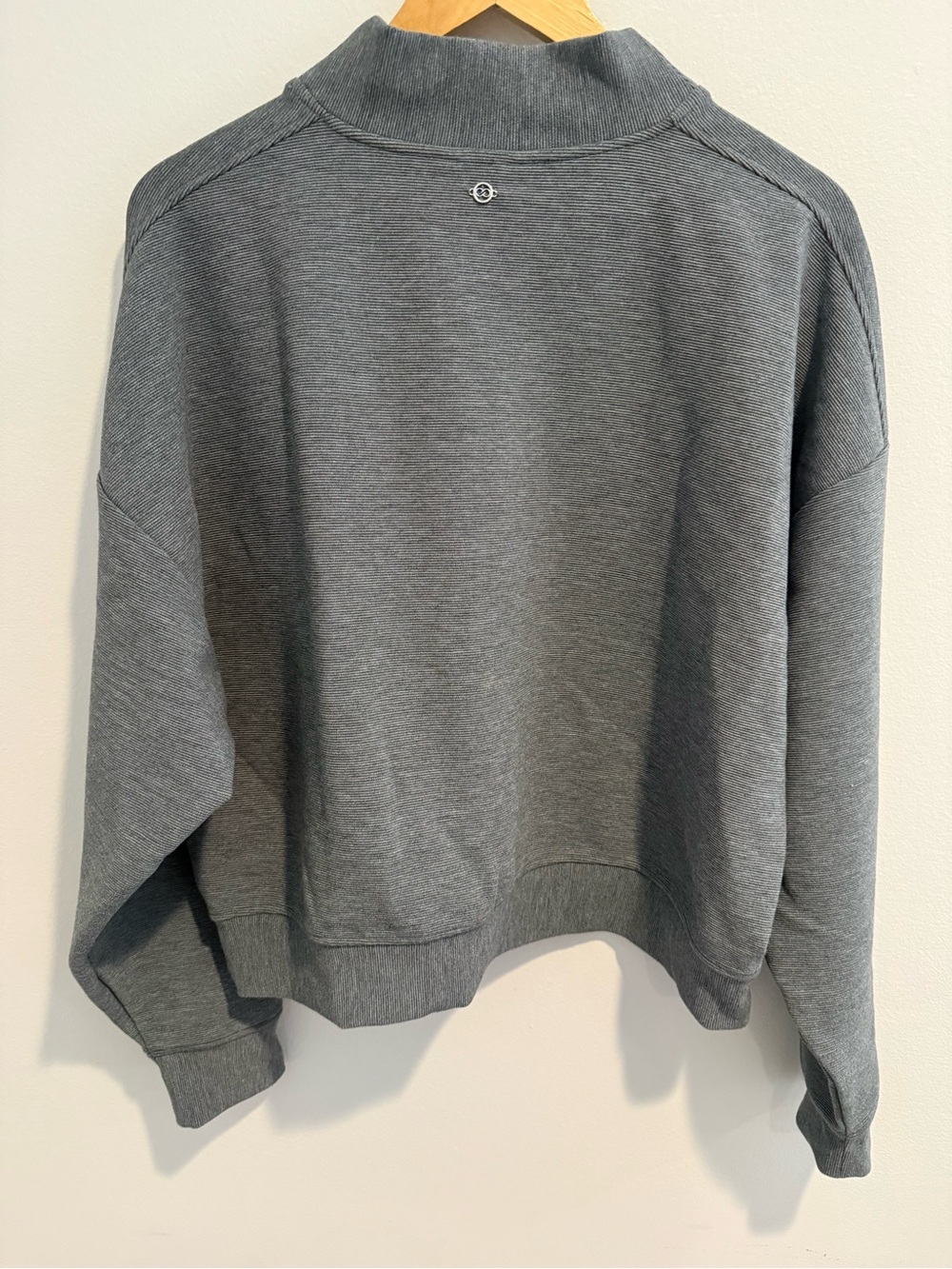 CALIA by Carrie Underwood Gray Ribbed Mock Neck Sweatshirt Size Large - Picture 2 of 9